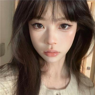 蜘蛛与郁金香